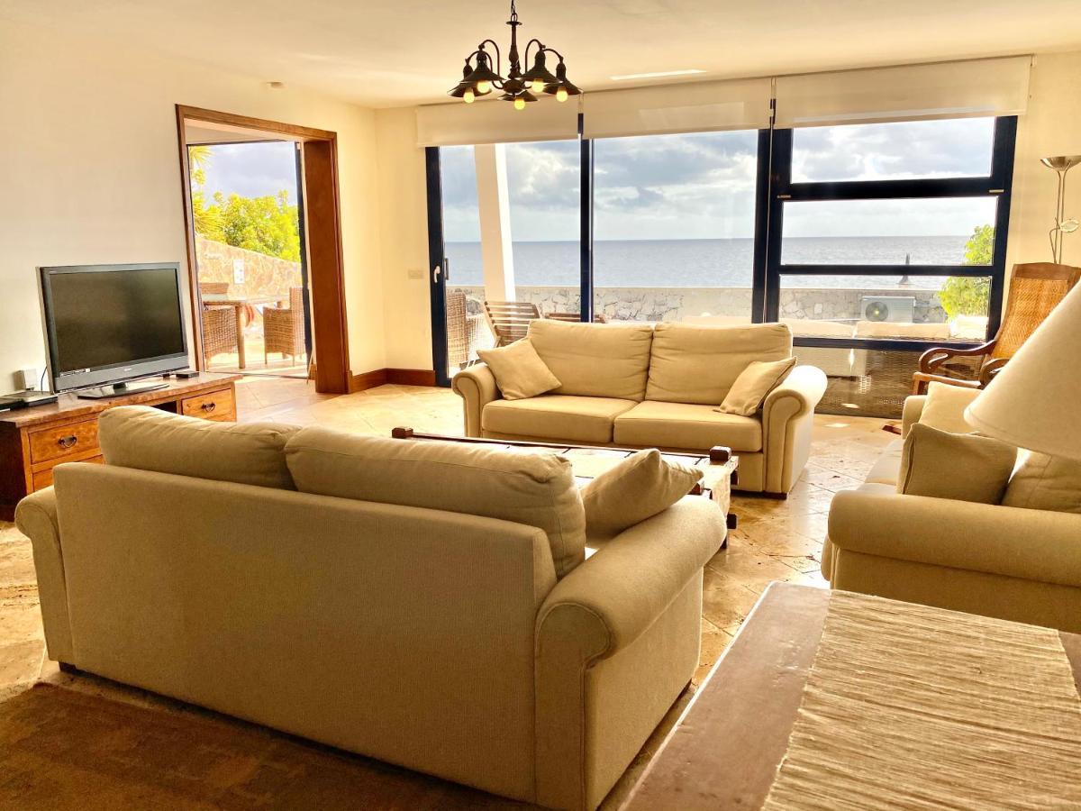 Seafront Puerto Calero Villa Exterior photo